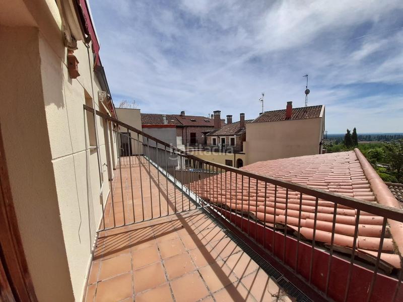 Foto df403e2b-26bb-4b1b-b2c9-f3fd4a30eab2. Edifici a Simancas