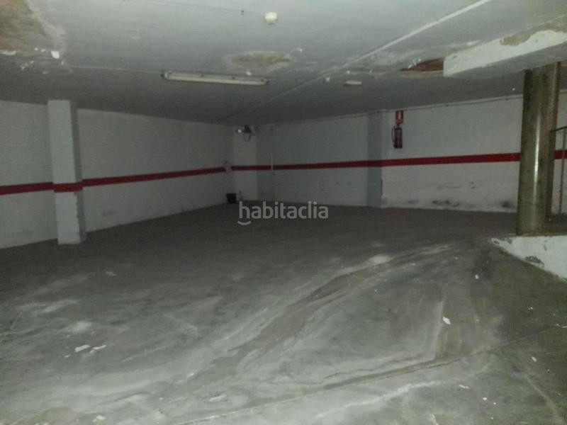 Foto f3cf5913-be68-4f34-98a3-f7eadb7f5d93. Edifici a Simancas