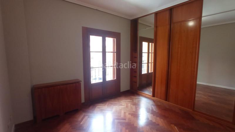 Foto 0fbfc113-a925-442f-a31e-5e755723eb59. Flat with heating parking in Centro Valladolid