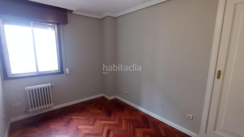 Foto 6832326b-0630-4e2d-8970-e2e037c2b83f. Flat with heating parking in Centro Valladolid