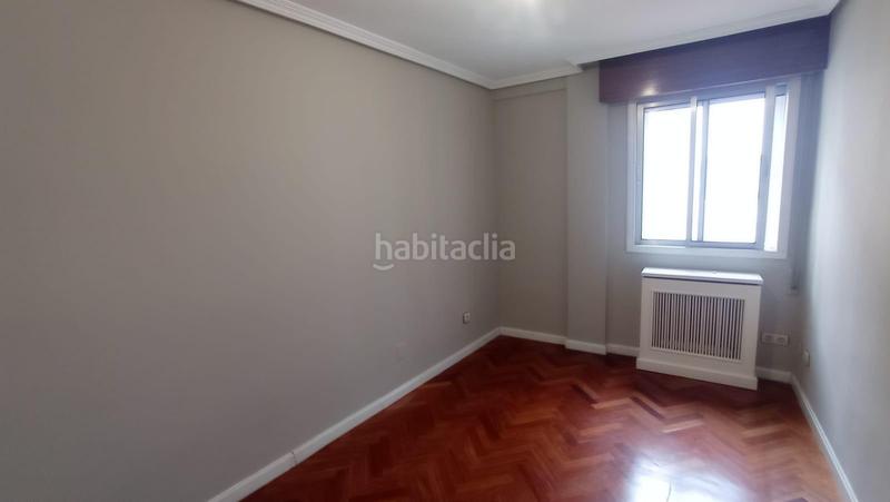 Foto b76145f9-c257-40d8-8980-24fb7779d61d. Flat with heating parking in Centro Valladolid