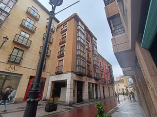 Lloguer Pis  Pasion. Apartamento en alquiler amueblado junto plaza mayor