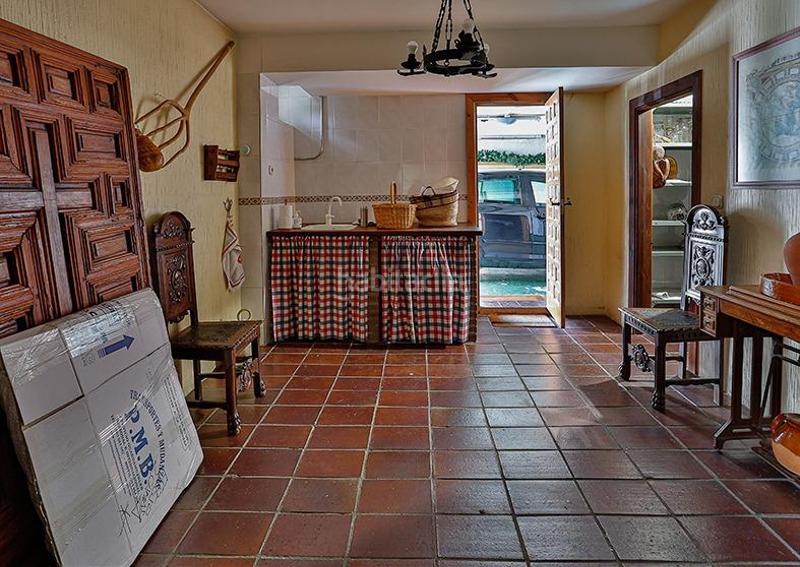 Foto f9b39351-5651-4d15-a0f4-d0b7e25283b6. Chalet mit heizung parking pool in El Berrocal Valladolid