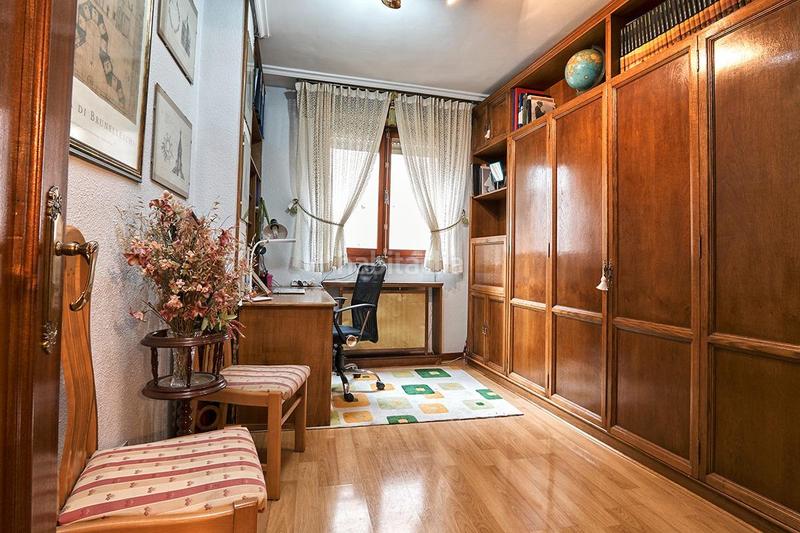 Foto 4fc8e23f-7748-47a4-83dd-fc2476383131. Appartement avec chauffage parking dans Centro Valladolid