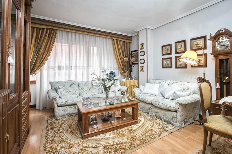 Foto 9d15f6c8-64c9-459e-8585-c2c3e5e5bd65. Appartement avec chauffage parking dans Centro Valladolid