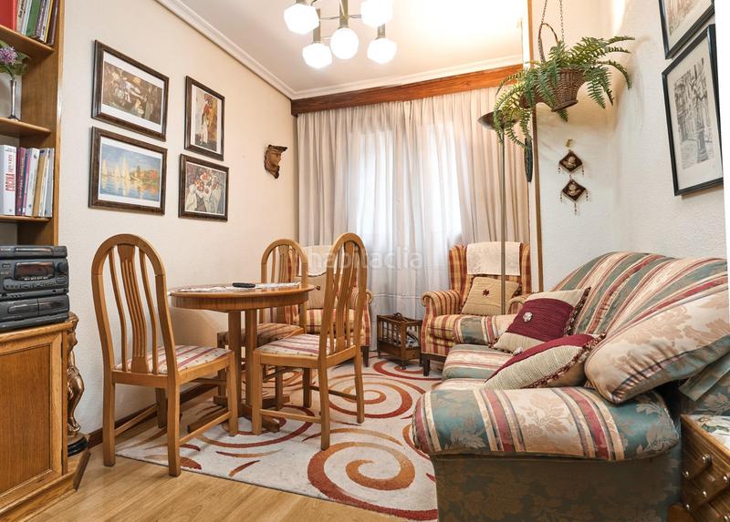 Foto d76e540c-e339-4705-bf80-cdb06be8e5ce. Appartement avec chauffage parking dans Centro Valladolid