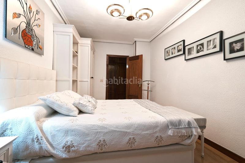 Foto d165bf2c-7839-457f-8f05-add70539a467. Piso en Centro Valladolid
