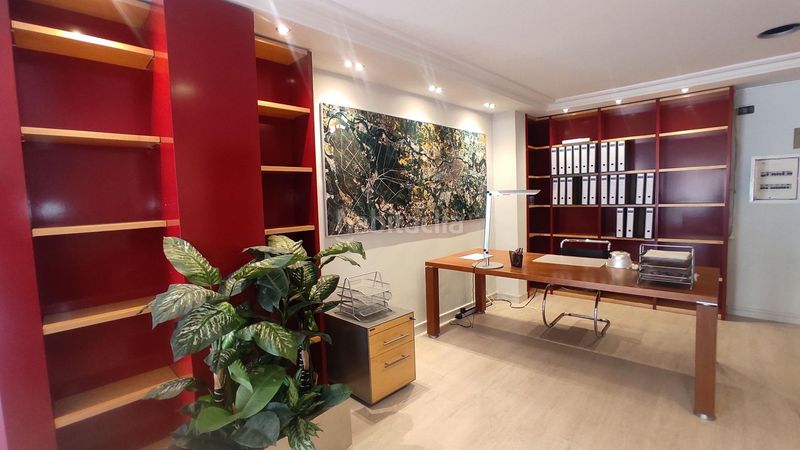 Foto a2bd88ef-912f-4c5f-80d5-bf8710221d38. Miete büro mit heizung in Centro Valladolid