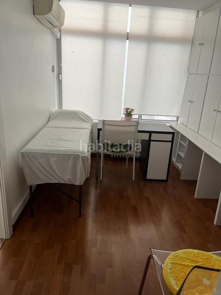 Foto 7b5bf43f-12f7-465b-932e-c848c05a6598. Office space with heating in Centro Valladolid