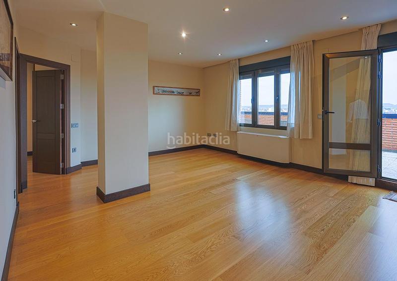 Foto 0f9a7e76-537a-4164-a8f6-565540b71327. Piso en Campo Grande Valladolid