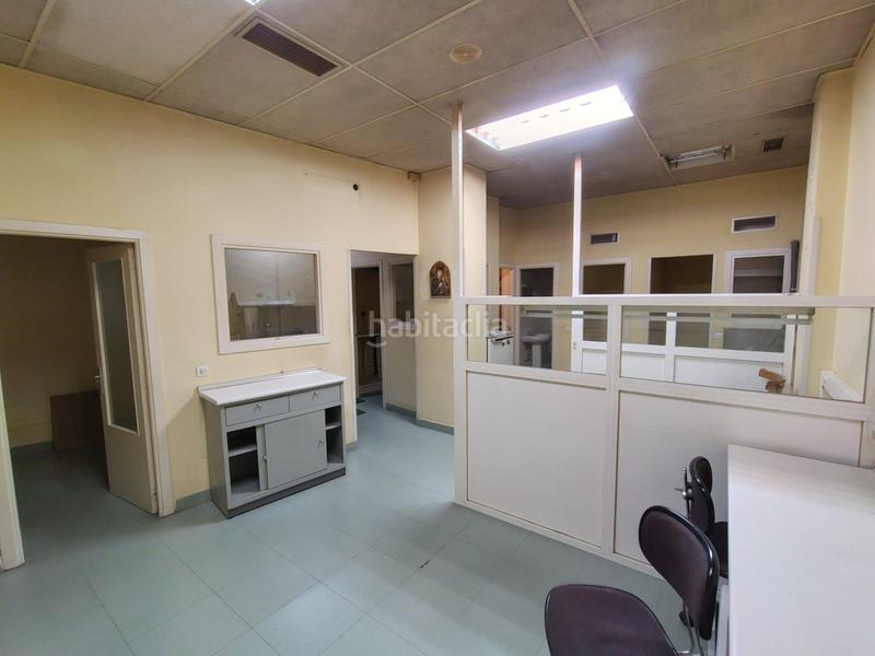 Foto 41953133-8799-4b41-893f-e62cc0a0a84b. Locale commerciale in Circular Valladolid