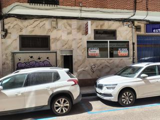 Local Comercial a Circular. Local instalado en la zona plaza circular, valladolid