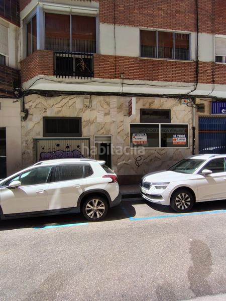 Foto 2f9bd58e-73da-4f6d-875f-79d2b35be34e. Alquiler local comercial local instalado en la zona plaza Circular, en Valladolid