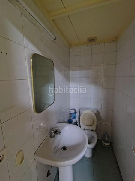 Foto 96aca716-35b7-48bd-8a41-f60aaf248c8d. Alquiler local comercial local instalado en la zona plaza Circular, en Valladolid