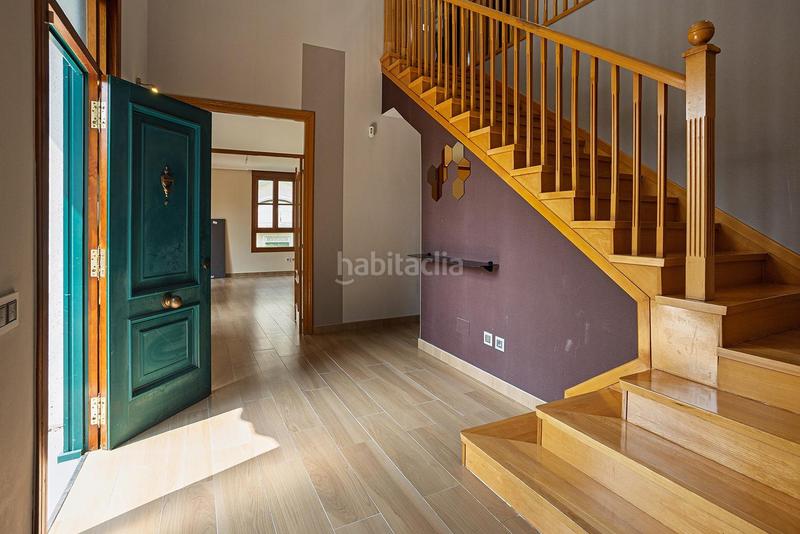 Foto b6868144-2c86-44a5-a1ee-d9665c355e5c. Chalet gran chalet individual El Berrocal en El Berrocal Valladolid
