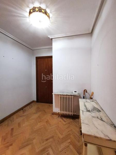 Foto 01e808d9-07f7-4f54-a60b-8f7f255ba5c9. Pis amb calefacció aparcament a Centro Valladolid