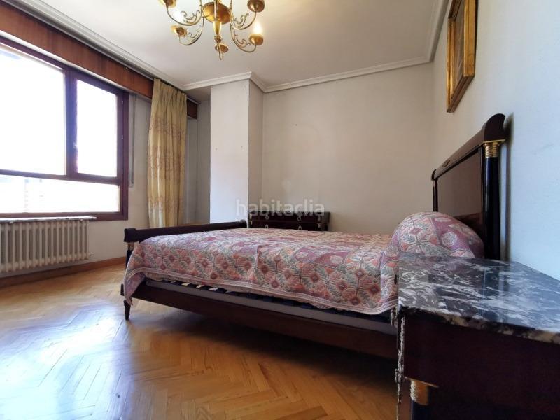 Foto 65913b79-1269-40a7-9192-beb7fa7e16f5. Pis amb calefacció aparcament a Centro Valladolid