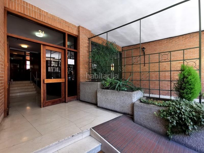 Foto b25f01f3-f3d5-4f44-9c06-c043048d75dc. Pis amb calefacció aparcament a Centro Valladolid