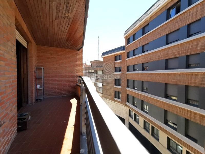 Foto bd6408c4-52de-44c6-afd0-deb3d69fd018. Pis amb calefacció aparcament a Centro Valladolid