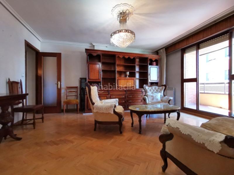 Foto ed20e294-2e01-4db5-8bc6-f375095d7f29. Pis amb calefacció aparcament a Centro Valladolid