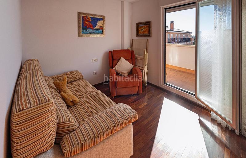 Foto 7c2f255d-868e-4052-8978-1544da874a18. Àtic amb calefacció aparcament piscina a Covaresa Valladolid