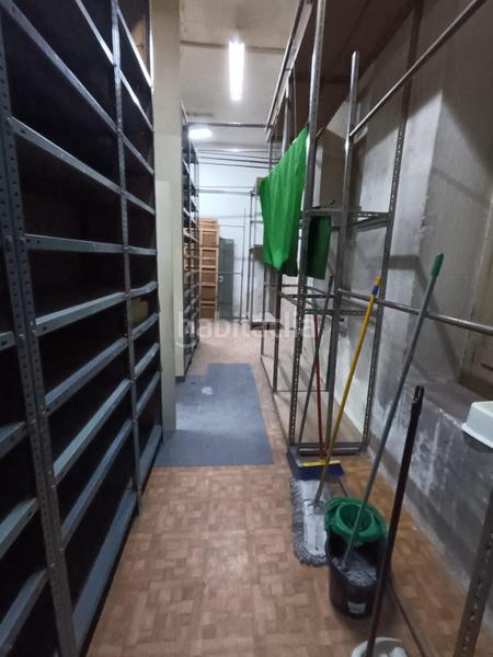 Foto 9d59c5e2-28a6-4240-b33c-44ad0b36af07. Alquiler local comercial amplio local comercial en el corazón en Valladolid