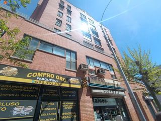 Pis  Calle de juan mart�nez villergas. Piso venta en parquesol para reformar, con garaje y trastero