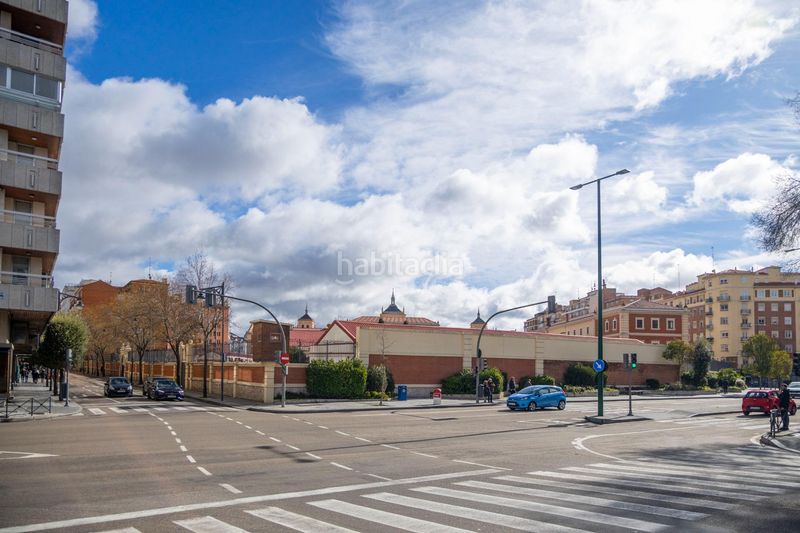 Foto 507181d9-85d4-4136-bdea-c01fbe62d0f1. Pis amb calefacció aparcament a Centro Valladolid
