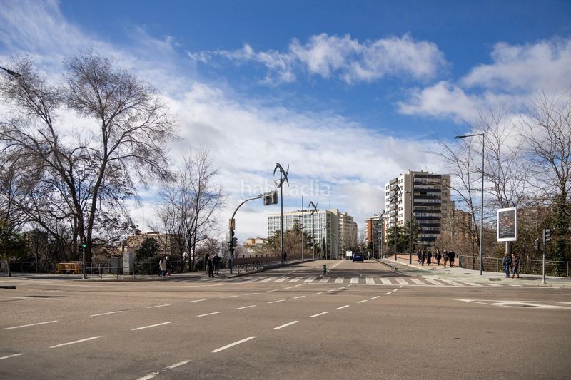 Foto ac99bce4-1660-480b-a01b-6fa249375814. Pis amb calefacció aparcament a Centro Valladolid