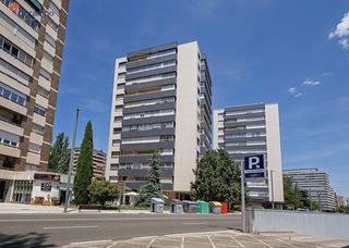 Flat  Avenida miguel angel blanco. Huerta del rey primera fase