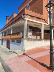 Local Comercial a Avenida de Nicolás Rodríguez