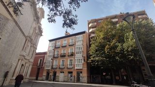 Appartement  Plaza salvador. Piso centro para reformar