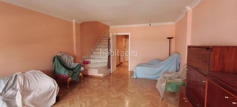Foto 719042fc-28ce-43b5-8cca-1794e9eacd7d. Casa amb calefacció aparcament a Campo Grande Valladolid