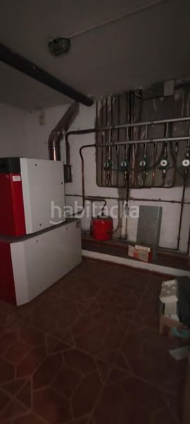 Foto 978a47b8-ac9c-4cc5-855e-6e9a23ec399d. Casa amb calefacció aparcament a Campo Grande Valladolid