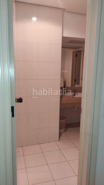 Foto 5c19fb46-401d-4c97-bd2e-ae0fe2fc7bbc. Oficina  en venta, junto a la plaza de la universidad, en Valladolid