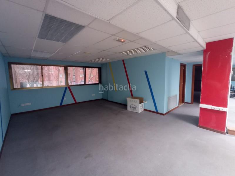 Foto f768f1a4-4db4-4af1-80f8-79474447df93. Büro in Parquesol Valladolid
