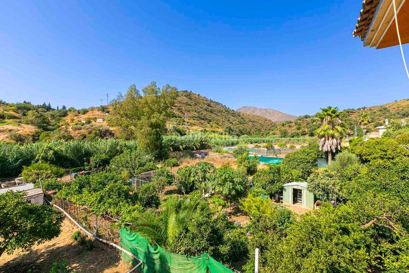 Foto 0260d7ab-ccff-405a-af70-e061d6ae1ffb. Chalet vida en el campo con estilo y amplitud en Valtocado - La Alquería - La Atalaya Mijas