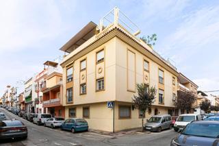 Apartament a Las Flores. Piso en esquina con luz natural todo el día en las lagunas mijas