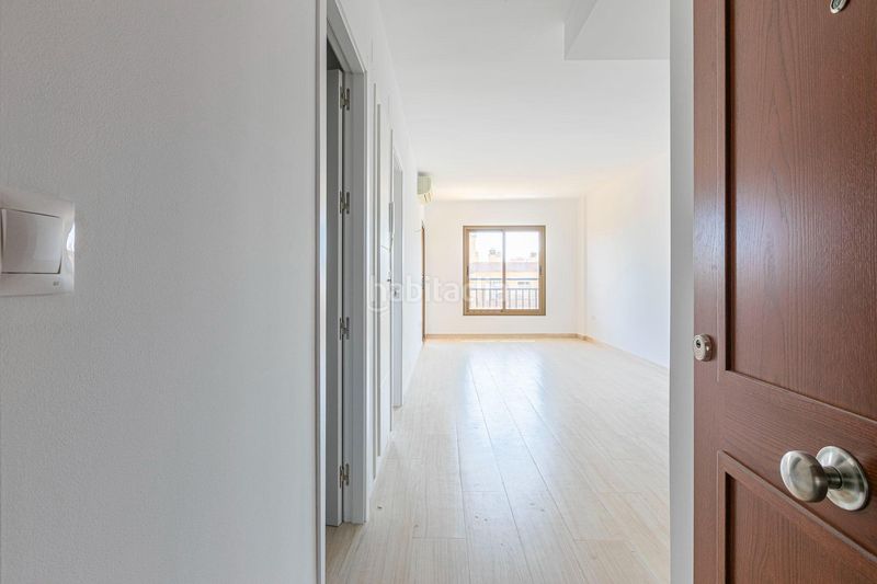 Foto 9af24644-7f56-43df-8e05-6aef14bd2f93. Apartament amb aparcament piscina a Playa de los Boliches Fuengirola