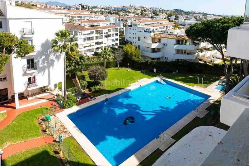 Foto 6a5961a8-e2bf-46f6-a99c-b18fafb7236b. Pis amb aparcament piscina a Calahonda Mijas