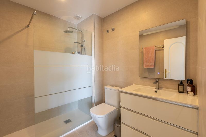 Foto 887712b5-3b0f-4748-a5af-c9adce2df249. Pis amb aparcament piscina a Calahonda Mijas