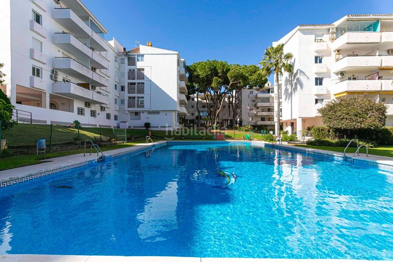 Foto a99eb7ab-a398-4d41-92aa-49fe4369097a. Pis amb aparcament piscina a Calahonda Mijas