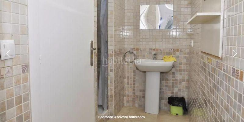 Foto 49f12bd3-f4ec-4fb0-a5bf-715f2df18e9b. Casa amb calefacció aparcament a El Coll Barcelona