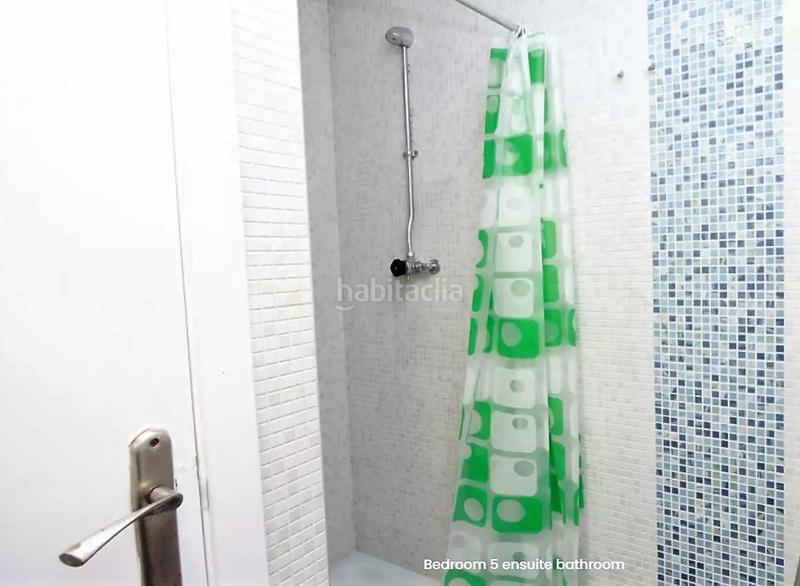 Foto 63c3a7b1-1e93-4fd7-a487-1e2819bd8460. Maison avec chauffage parking dans El Coll Barcelona