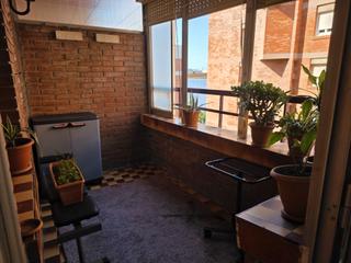 Pis  Carrer del platí. Vivienda luminosa y bien distribuida en carrer platí