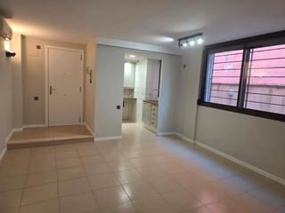 Rent Business premise  Carrer de pedrell. Alquiler de local-vivienda en calle pedrell, horta-guinardó, en