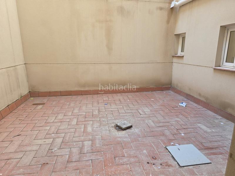 Foto 2a1dba94-ad36-40e5-980c-9e48eddb5282. Alquiler planta baja alquiler de local-vivienda reformado en horta-guinardó, en Barcelona