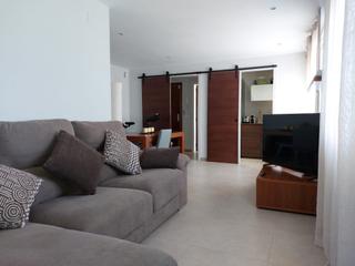 Etagenwohnung  Carrer de santa otília. Exclusivo piso 1 habitación en font de fargàs – barcelona