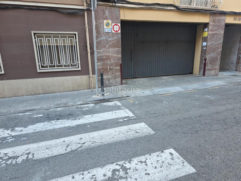 Foto d23121ed-f60c-4941-a63a-60a2957d6f69. Lloguer aparcament cotxe a Horta Barcelona