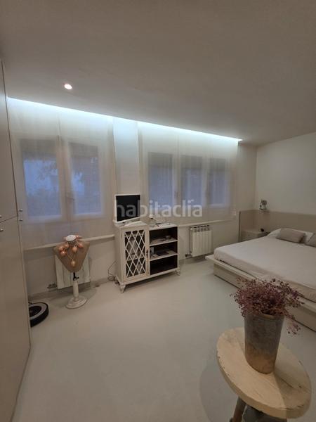 Foto 585d32e4-559e-45ad-8472-ce1b02d72dd8. Rent duplex with heating in La Font d´en Fargues Barcelona